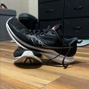 Saucony Black and White Women's Sneakers